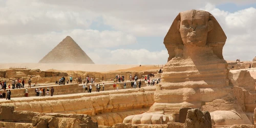 Classic Egypt Tour to Visit Islamic Cairo & Alexandria
